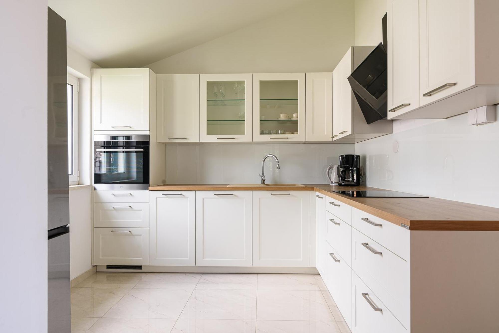 Apartments Eva Трогир Екстериор снимка