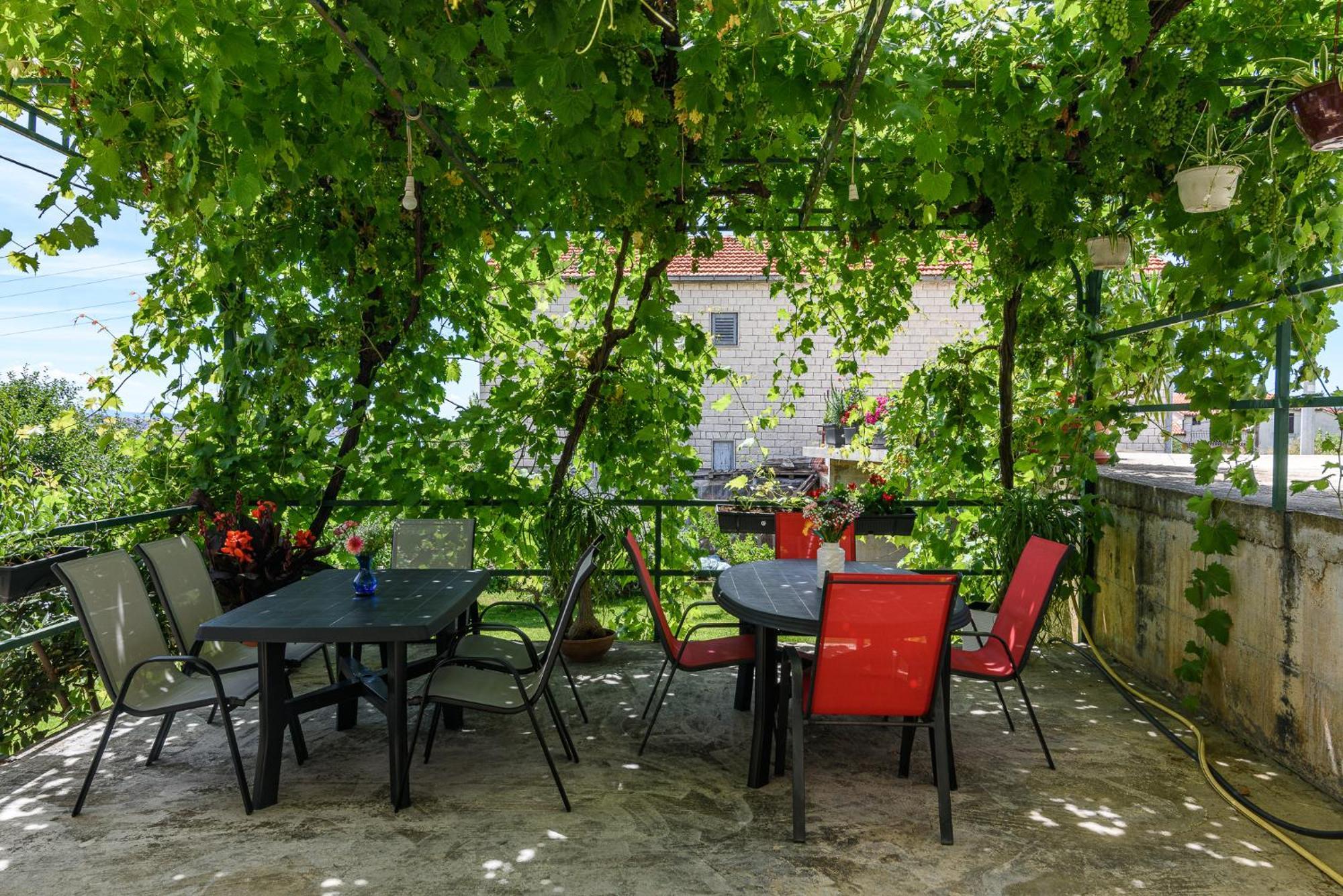 Apartments Eva Трогир Екстериор снимка